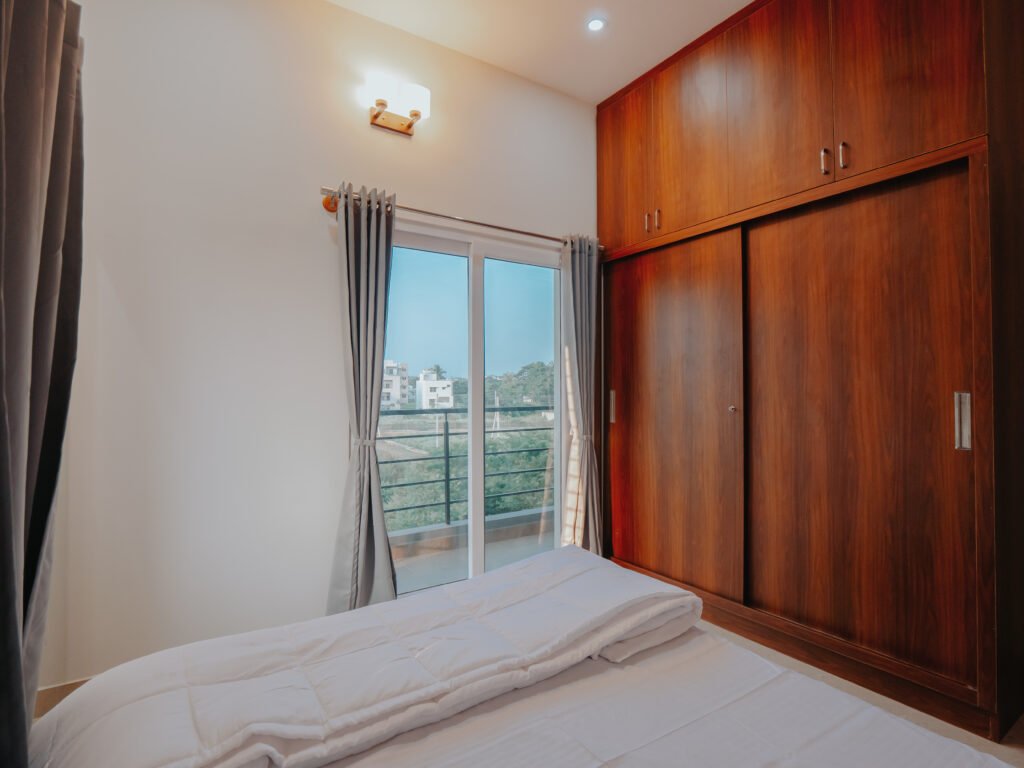 Top Service Apartment Thaswi Service Apartment